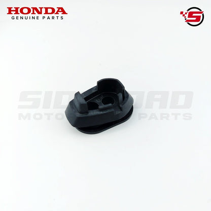Rubber, R. Winker Mounting (L. Side) - Click 125i - Honda Genuine (33412-KZZ-J00)