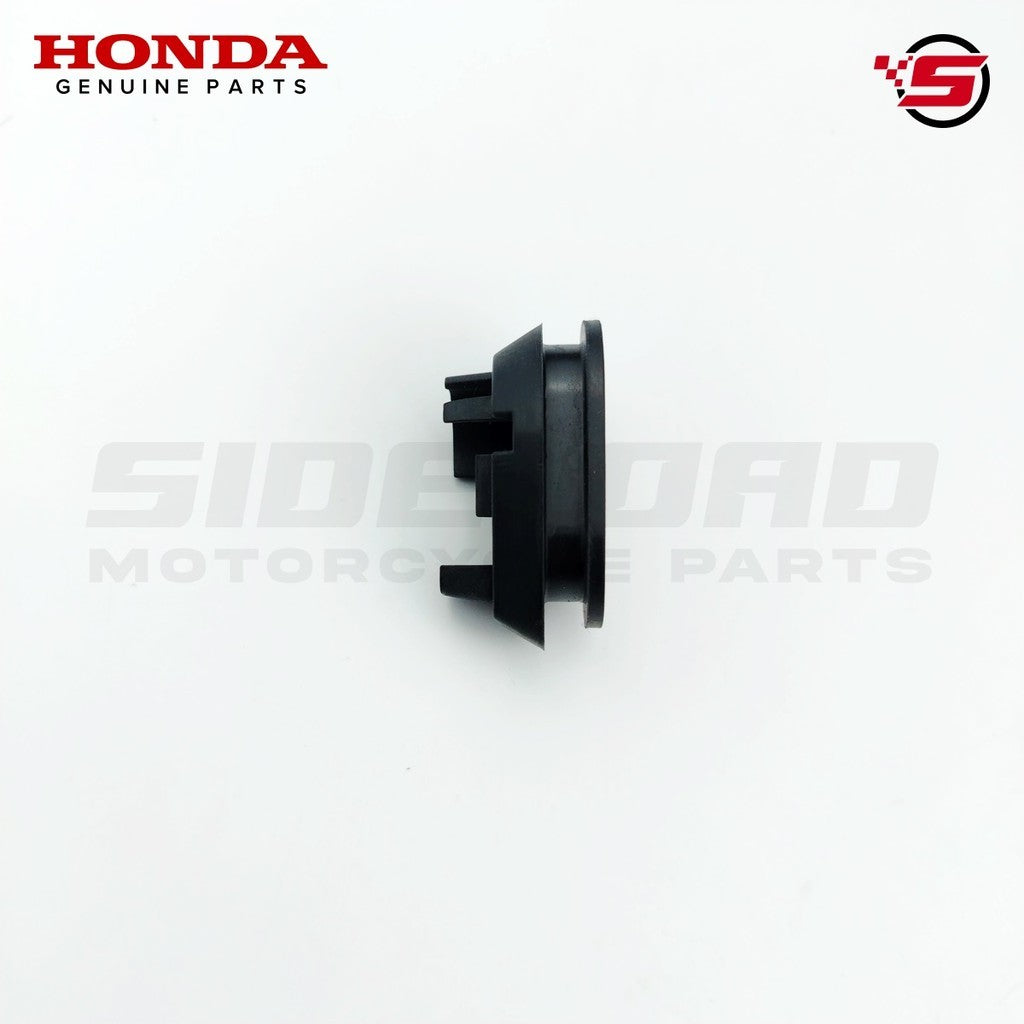 Rubber, R. Winker Mounting (L. Side) - Click 125i - Honda Genuine (33412-KZZ-J00)